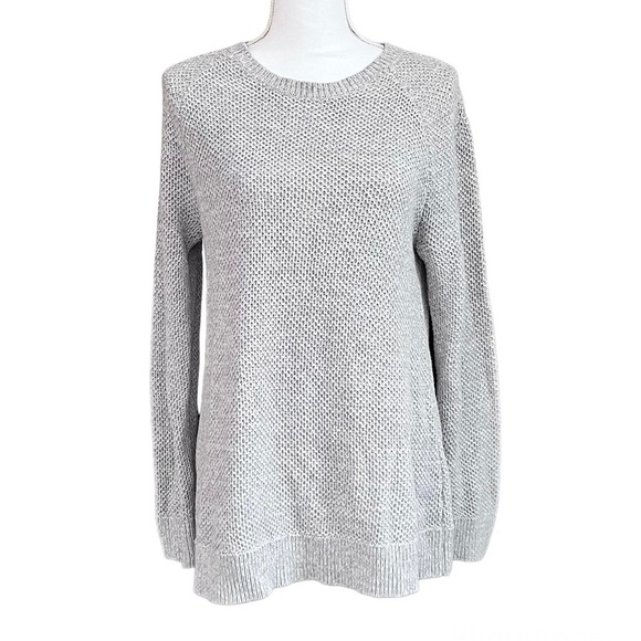 LOFT Sweaters - LOFT Casual Grey Long sleeve Sweater - Overlaps in Back Size Large